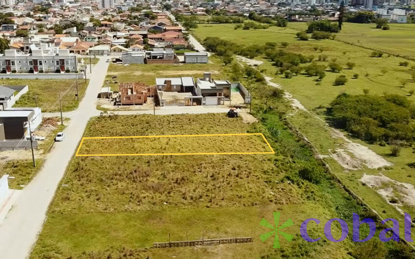Amplo lote no Santo Antônio de Pádua