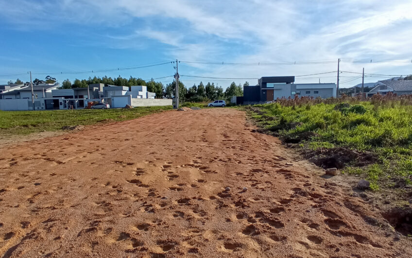 Amplo lote no Santo Antônio de Pádua