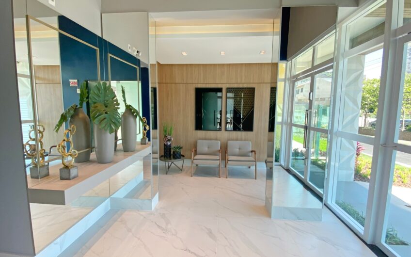 Apartamento novo com 3 quartos em Laguna